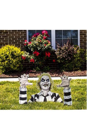 Beetlejuice Ground Breaker Halloween Lawn Decoration Prop